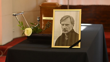 Pogrzeb Andrzeja Precigsa. Na uroczystości nie zabrakło aktorów "M jak miłość"