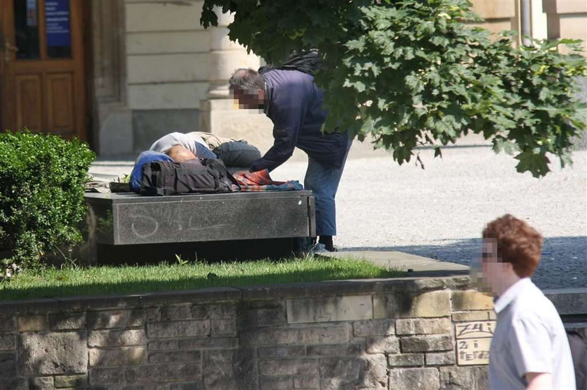 kraków, menele, straż miejska, alkohol