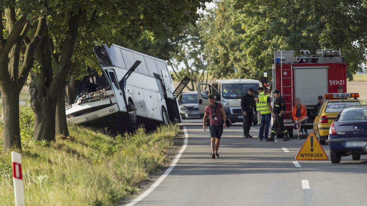 KAZANÓW WYPADEK AUTOKAROWY (miejsce wypadku)