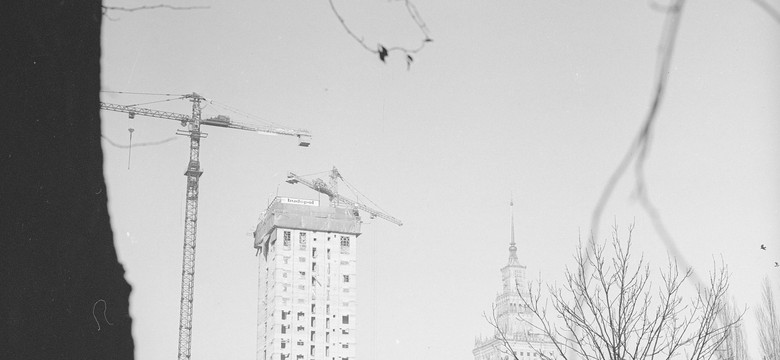 40 mln cegieł i 26 tys. ton stali... Pałac Kultury i Nauki, czyli kontrowersyjny "dar narodu radzieckiego dla narodu polskiego"