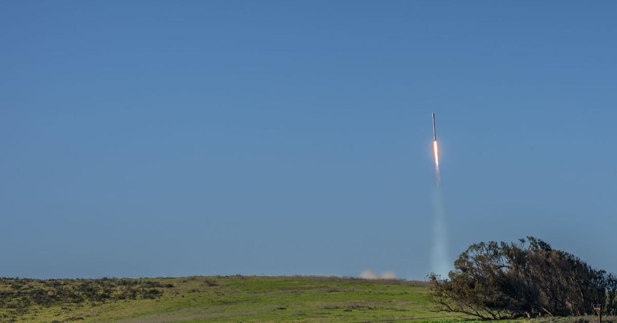 Rząd wzywa Polską Agencję Kosmiczną do pilnych wyjaśnień. Chodzi o szczątki rakiety Falcon 9
