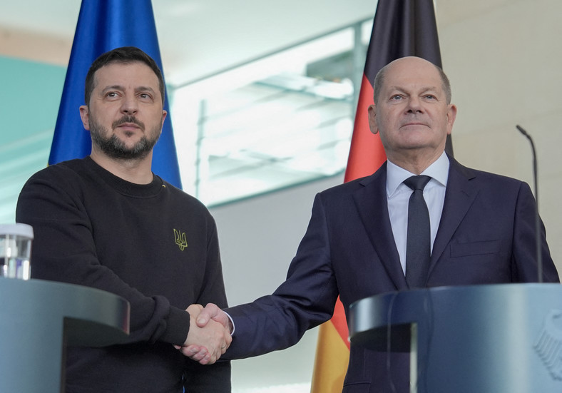 Prezydent Ukrainy Wołodymyr Zełenski i kanclerz Niemiec Olaf Scholz, luty 2024 r.