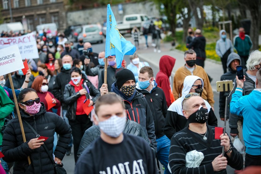 Cieszyn. Protest pracowników transgranicznych z powodu koronawirusa