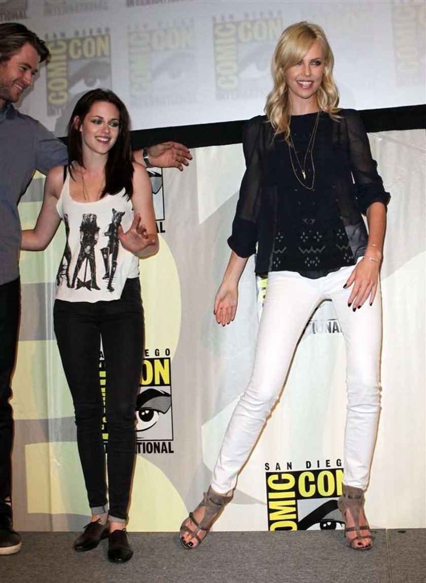 Charlize Theron i Kristen Stewart Interview 2012