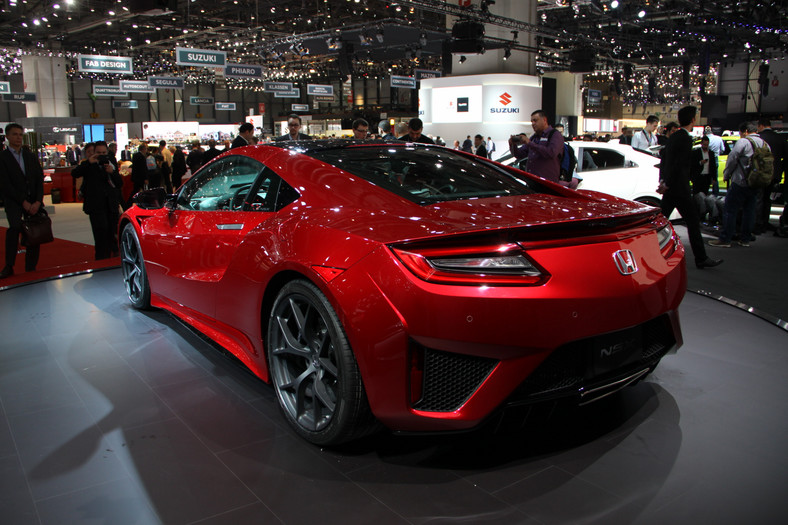 Honda NSX (Genewa 2015)