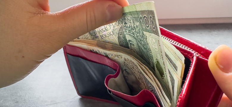 Kiedy poznamy wysokość minimalnego wynagrodzenia za 2025 r.? Ważne terminy
