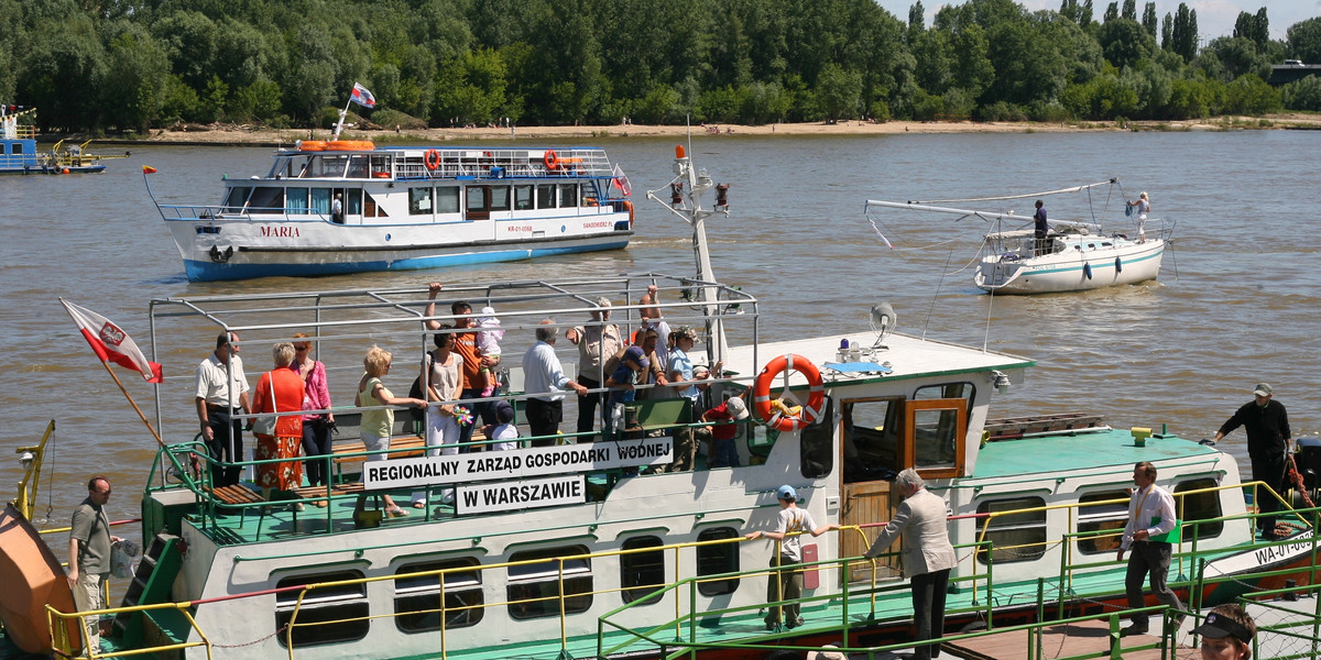 Święto Wisły Pełne Gwiazd. Zobacz paradę statków, której będzie towarzyszył pokaz akrobacji świetlnych