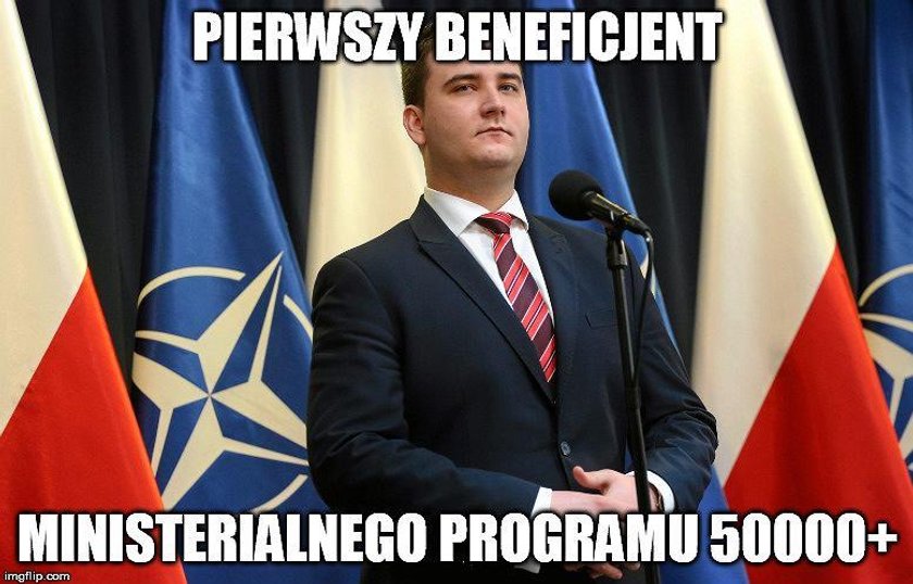 Internauci drwią z Misiewicza