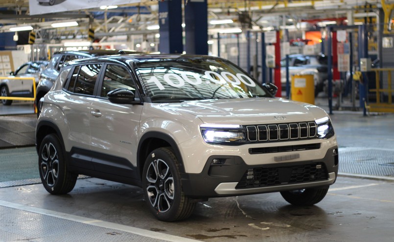 Jeep Avenger e-hybrid