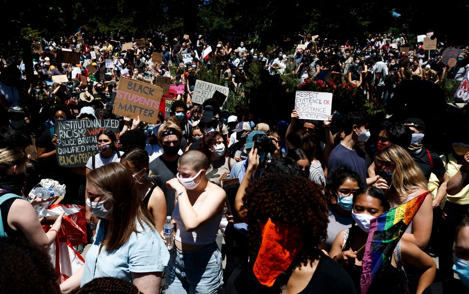 Protesty w USA po śmierci George'a Floyda