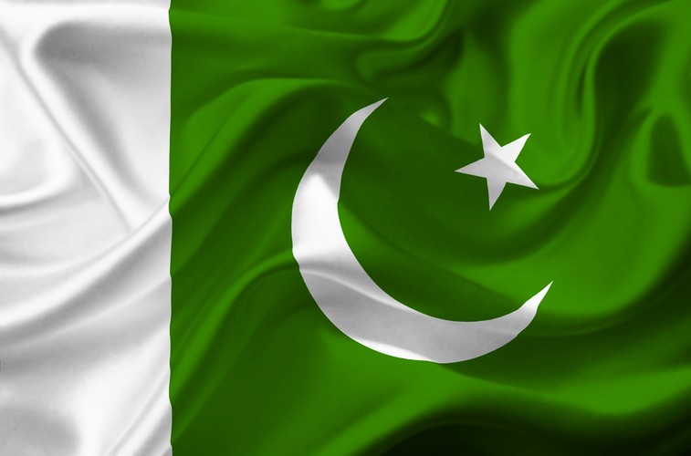 7. miejsce  - Pakistan. Obecność Pakistanu w tym niechlubnym rankingu nie powinna dziwić. Jest to kraj niezwykle niebezpieczny dla turystów. Zagrożeniami przede wszystkim jest przestępczość kryminalna oraz możliwość zamachów terrorystycznych. W Pakistanie zanotowano również przypadki porwań turystów dla okupu.
