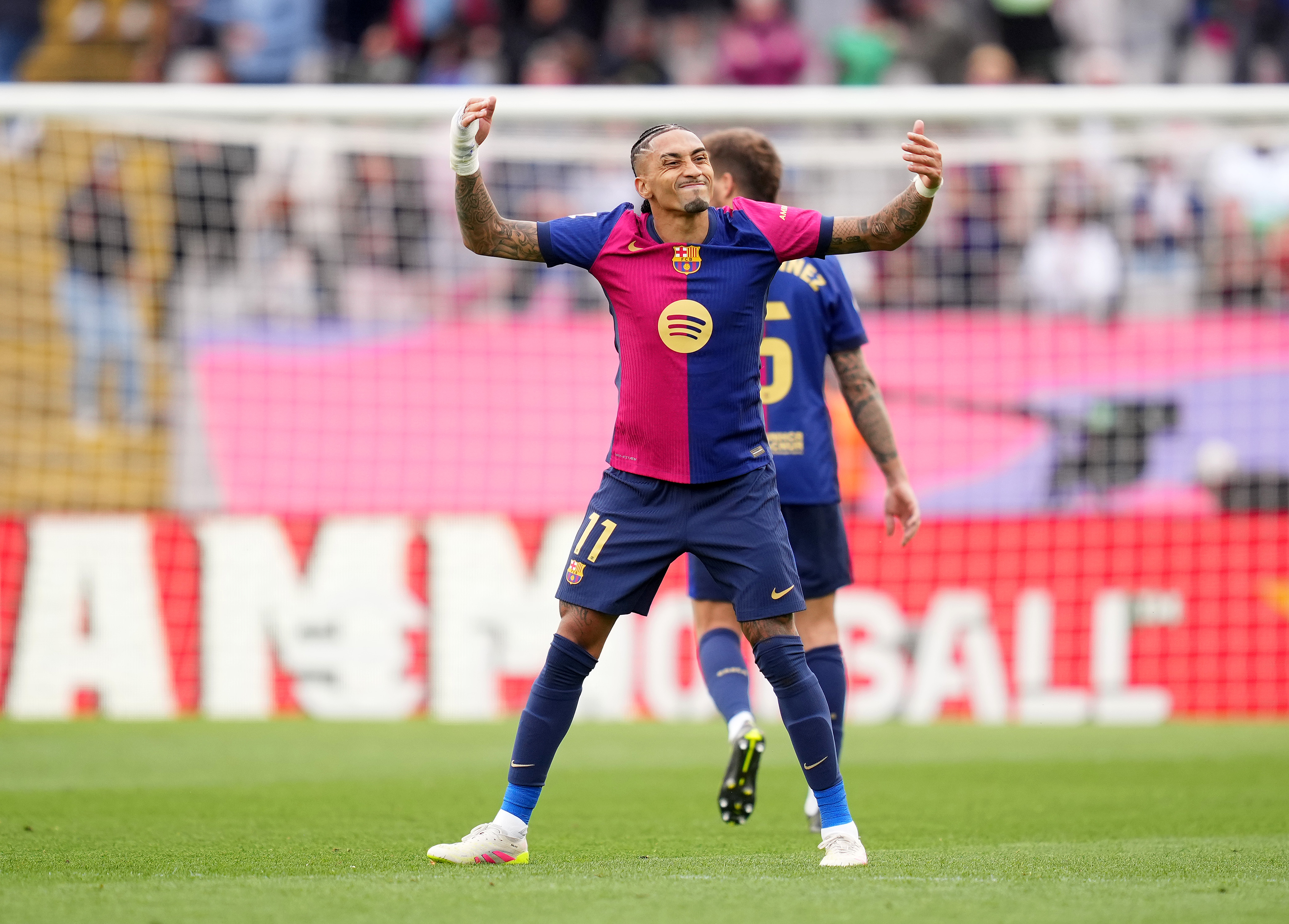 Barça visita al Celta para acortar distancia con el Real Madrid líder