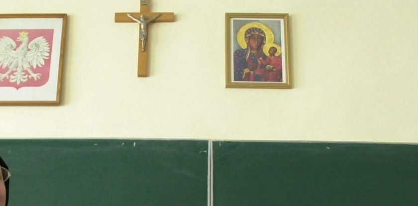 Pustki w salkach katechetycznych w szkołach. Dlaczego dzieci rezygnują z lekcji religii?