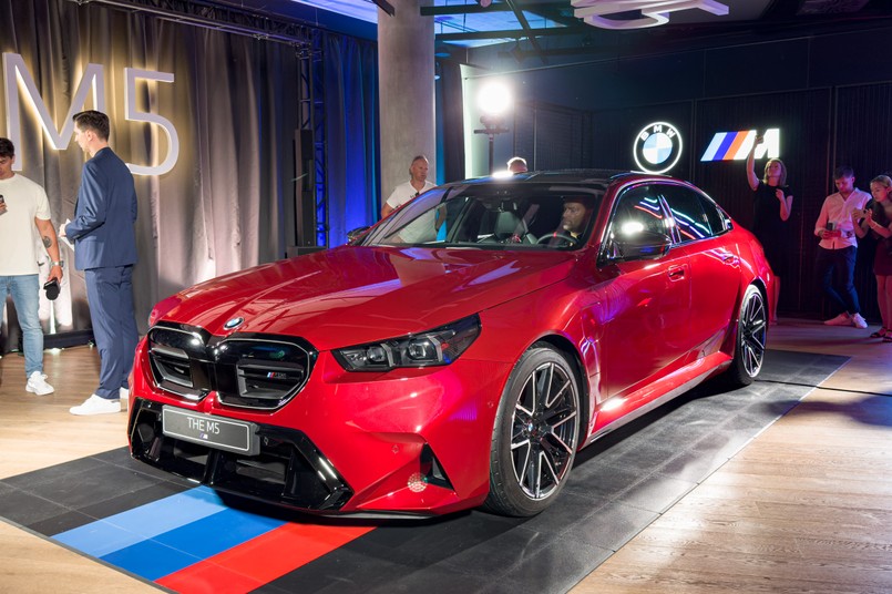 BMW M5 2025