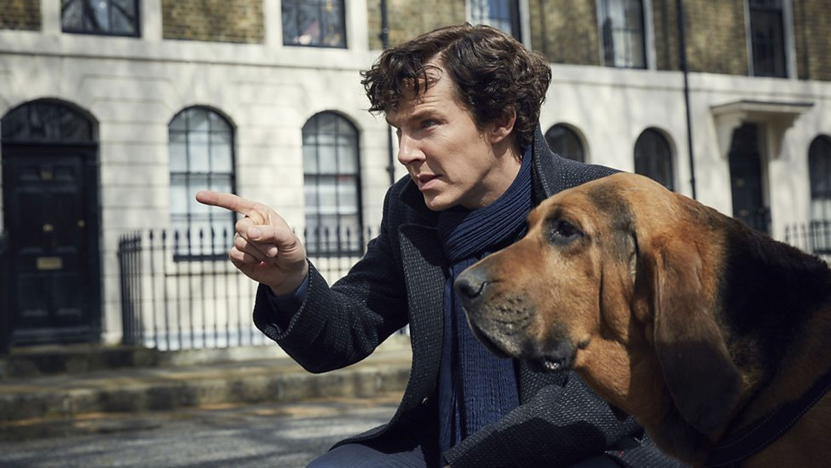 W niedzielę 5 marca telewizyjna Dwójka rozpocznie emisję 4. sezonu serialu "Sherlock". Kolejne trzy odcinki będą emitowane w TVP2 w niedziele o godz. 20.05.