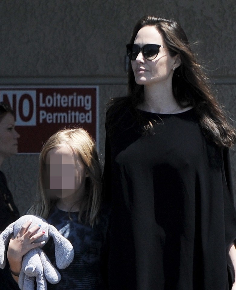 Angelina Jolie z córką na zakupach