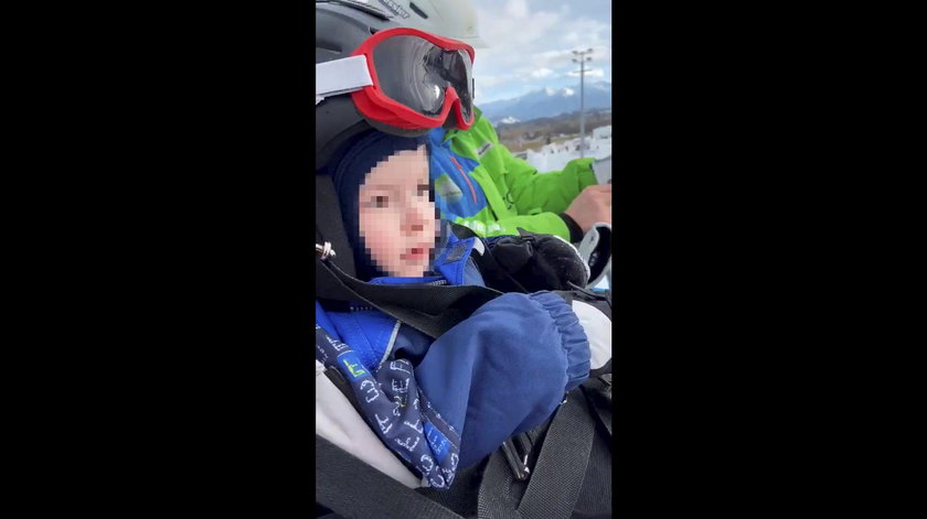 Jagna Marczułajtis z niepełnosprawnym synem na nartach