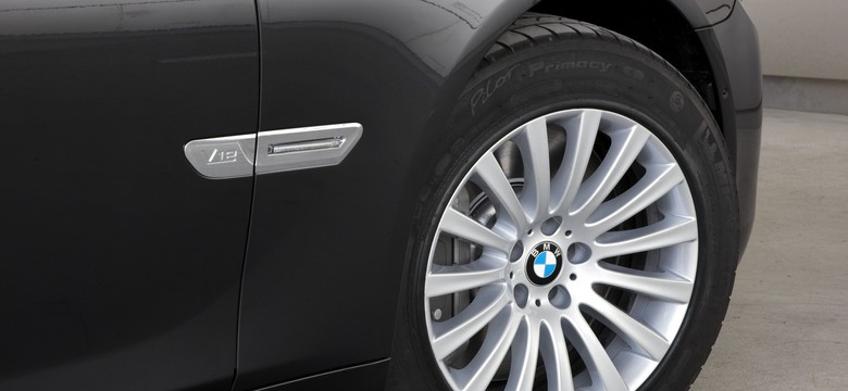 BMW przegrało w przetargu na limuzyny dla BOR... 4 dni po wypadku prezydenckiego BMW. Poskarżyło się i wygrało