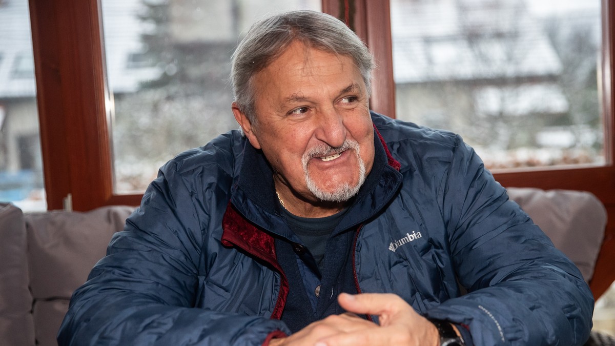 Olyan kevés nyugdíjat kap Szerednyey Béla, hogy továbbra is dolgoznia kell: „Pórul jártunk sok kollégámmal együtt”