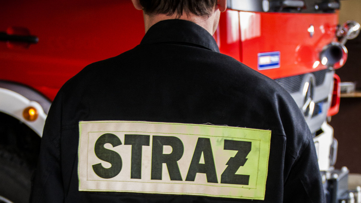 Dwie osoby zginęły w pożarze baraku przy ulicy Magellana we Wrocławiu. Przyczyną pożaru prawdopodobnie było zaprószenie ognia.