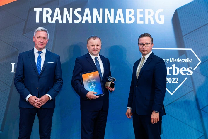 Transannaberg - lider rankingu Forbesa w województwie opolskim w kategorii 50-250 mln przychodu.  Wyróżnienie odebrał Joachim Wiesiołek, prezes firmy.  Zwycięzcy gratulowali Paweł Zielewski, redaktor naczelny Forbes Polska, oraz Szymon Ostrowski, Managing Director, Newport Logistic Fund