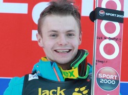 "Luz w d..." - tak napisał Jan Ziobro na swoich nartach