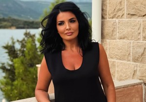 Milena Popović na moru