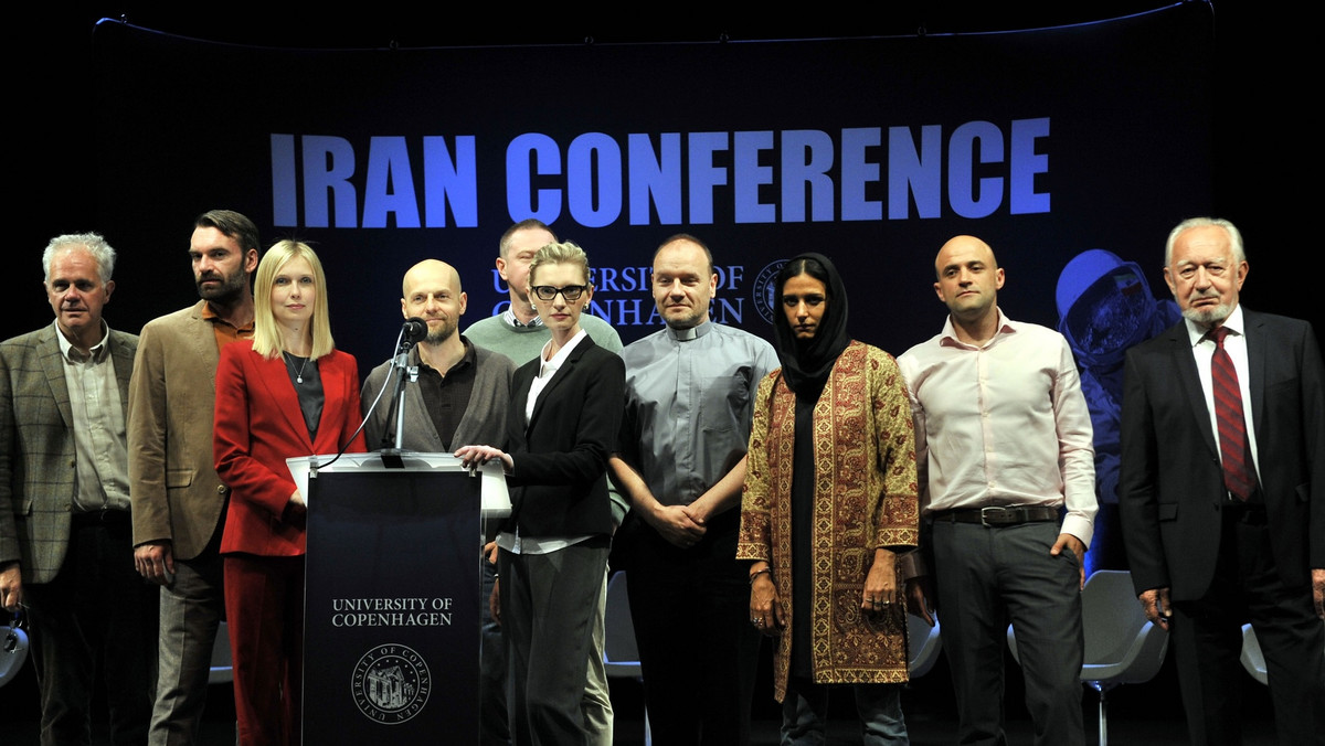 "Irańska konferencja", na którą zaprosił Iwan Wyrypajew do Teatru na Woli, nie jest tak naprawdę uniwersytecką debatą na temat islamskiego kraju, który grozi bombą atomową. Ten panel jest jak najbardziej europejski, a jego uczestnicy ujawniają inne problemy.