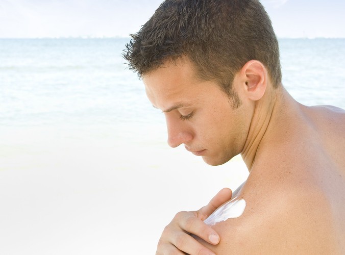 2. Chroń się przed słońcem