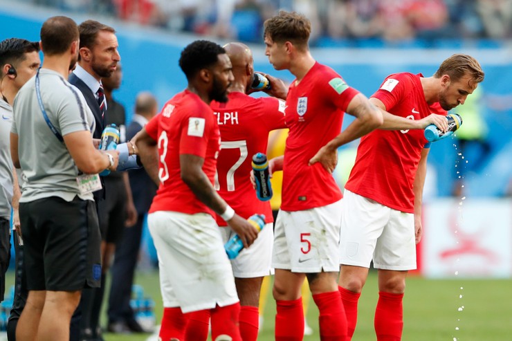 Fudbalska reprezentacija Belgije, Fudbalska reprezentacija Engleske