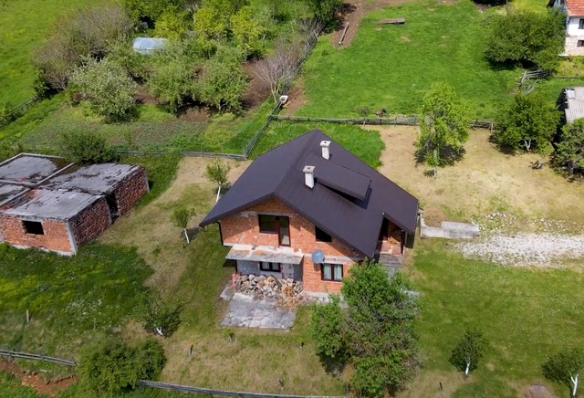 Halid Bešlić kuća