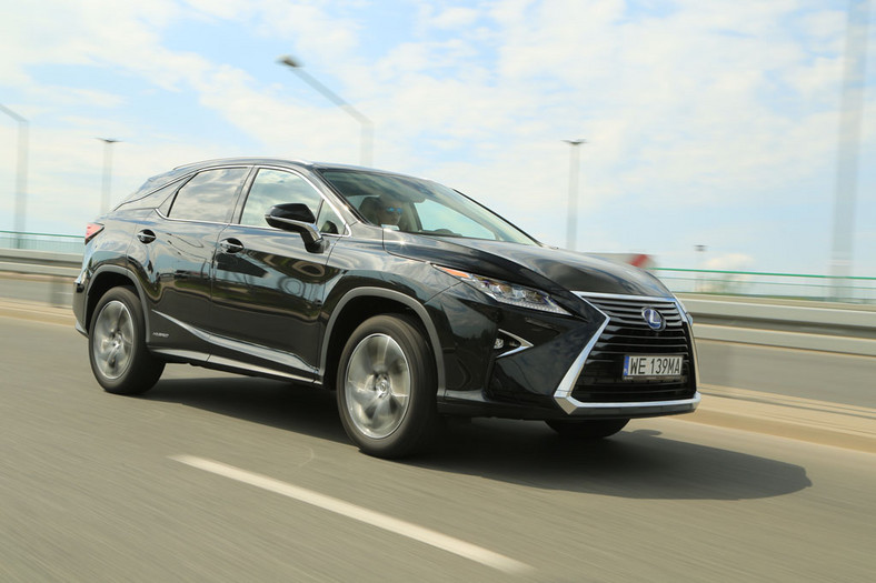 Lexus RX 450h - SUV dla fanów hybryd