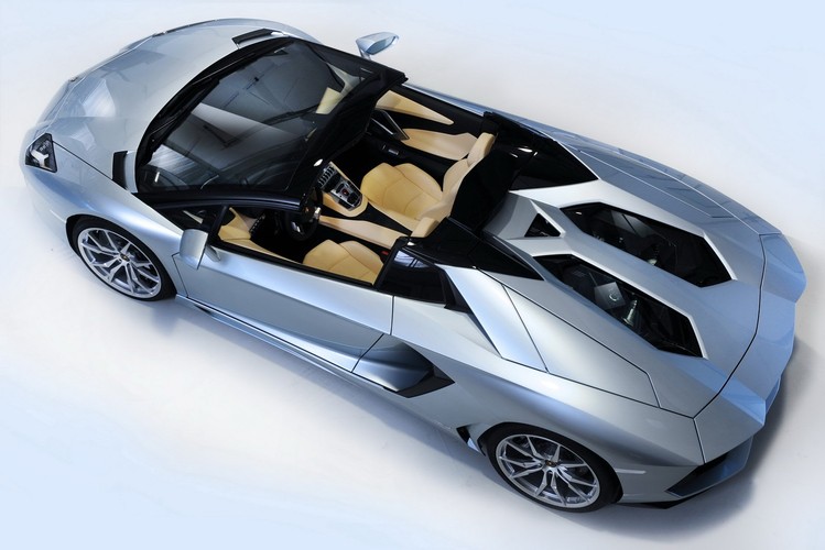 Lamborghini Aventador LP 700-4 Roadster