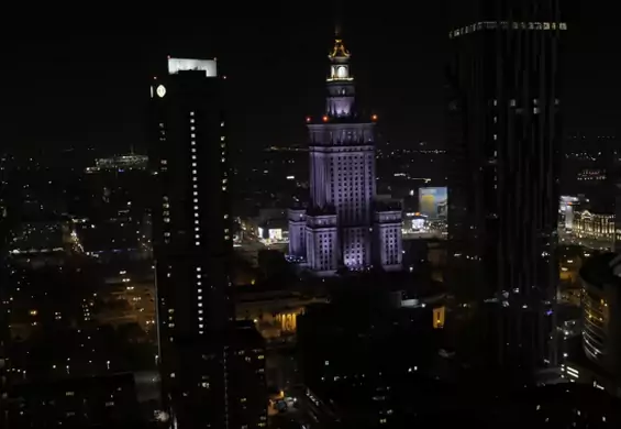Warszawa nocą - to wideo z drona zrobi na tobie wrażenie!