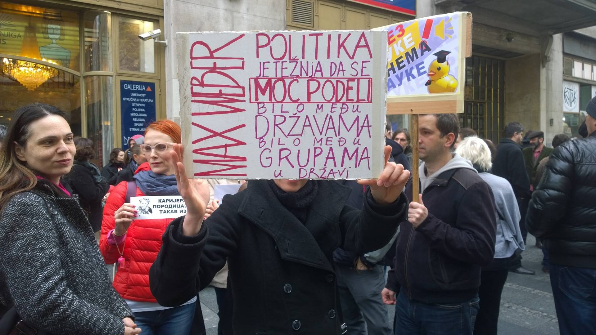 "Protest protiv diktature 20": Poruka naučnika i studenata "pamet u glavu"