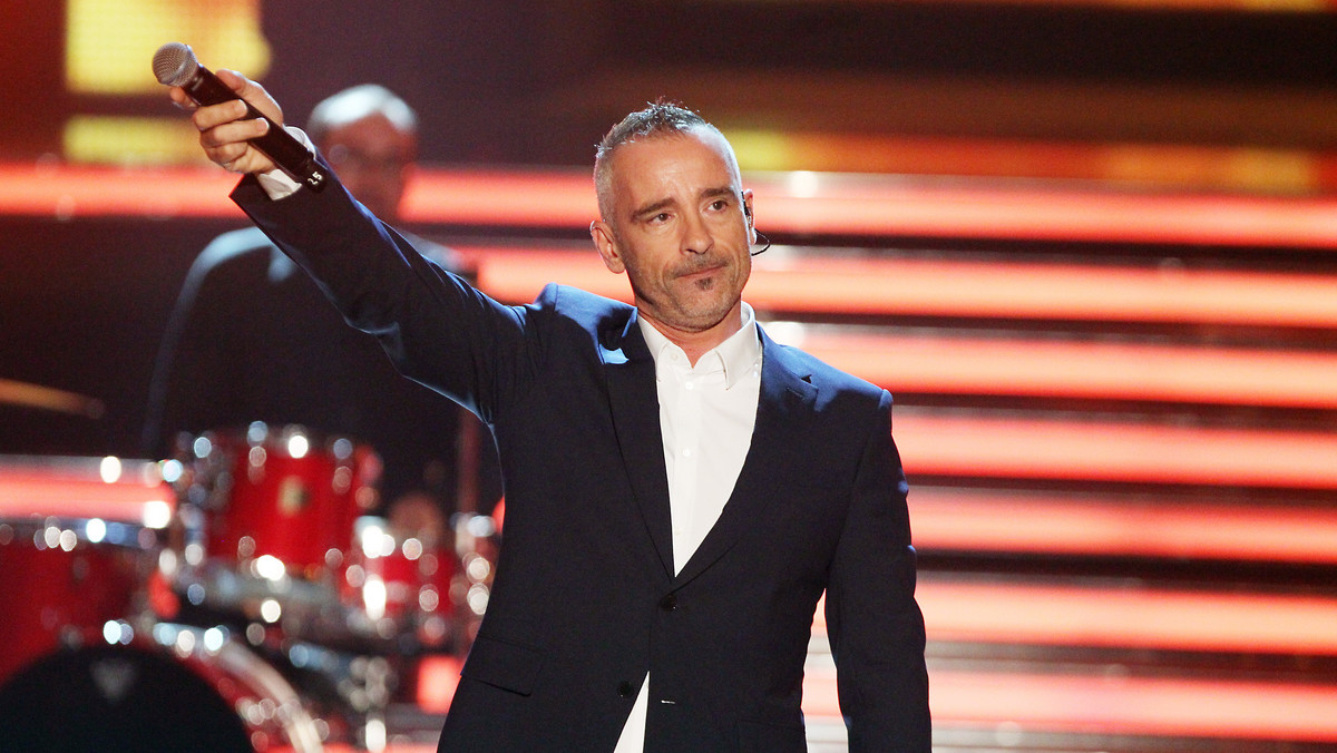 Eros Ramazzotti na przestrzeni swojej 30-letniej kariery stworzyl wiele wyjątkowych duetów. Andrea Bocelli, Tina Turner, Joe Cocker, Cher, Anastacia czy Ricky Martin - to tylko kilka nazwisk gwiazd światowej muzyki, z którymi Eros Ramazzotti stworzył magiczne duety.