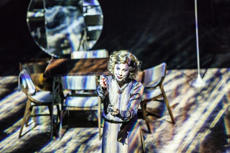 Spektakl 'Śmierć i dziewczyna' Fot. Natalia Kabanow