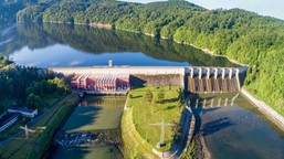 nowa elektrownia wodna w polsce. za  6,8 mld zł powstanie 767 mw czystej energii