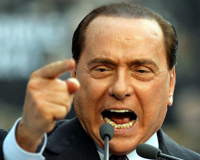 Berlusconi: Wynoszę się z tego gów....ego kraju