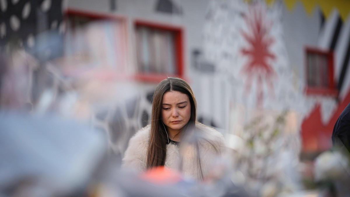 Oplakivanje žrtava požara u Kran-Montani