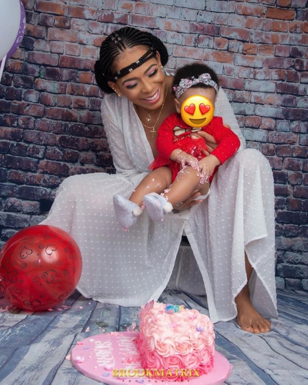 However, in August 2019, she finally announced the arrival of her baby on Instagram. According to her, she was excited about the reception she has been receiving fans and friends since the arrival of her baby.  [Instagram/OfficialTboss]