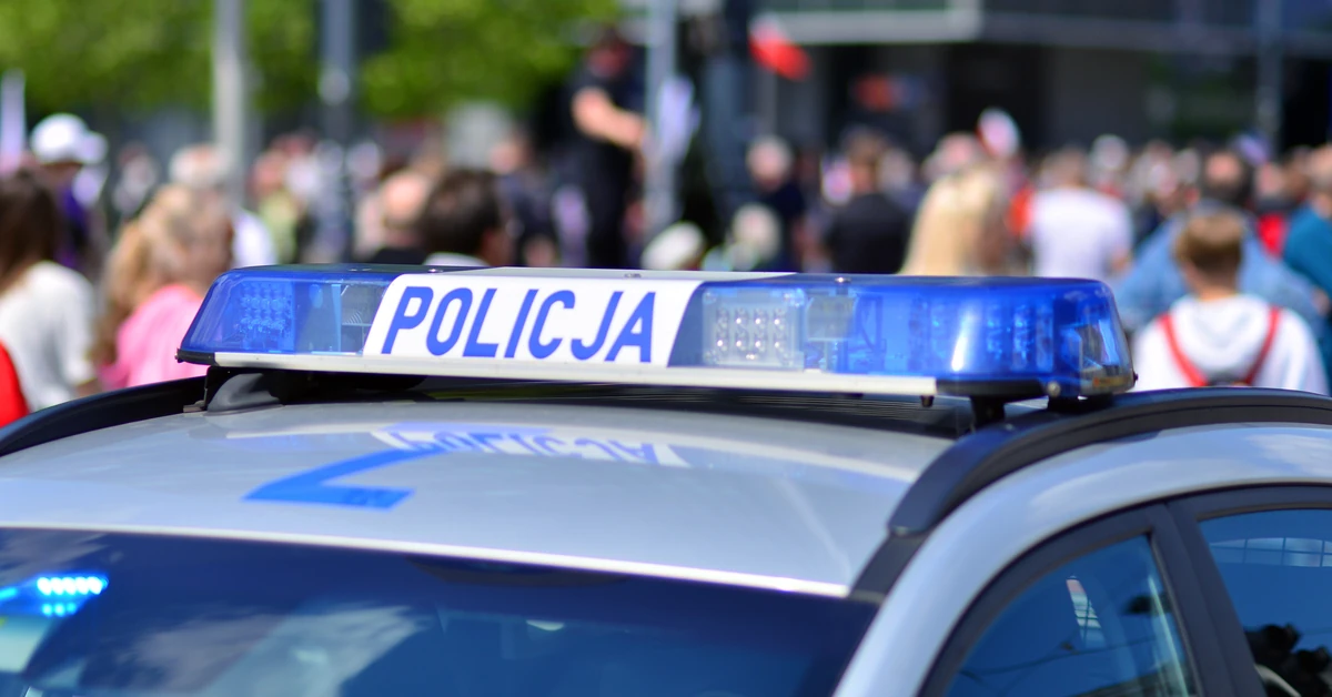 Uczeń pobił 62-letnią nauczycielkę podczas lekcji. Za to, iż zwróciła mu uwagę