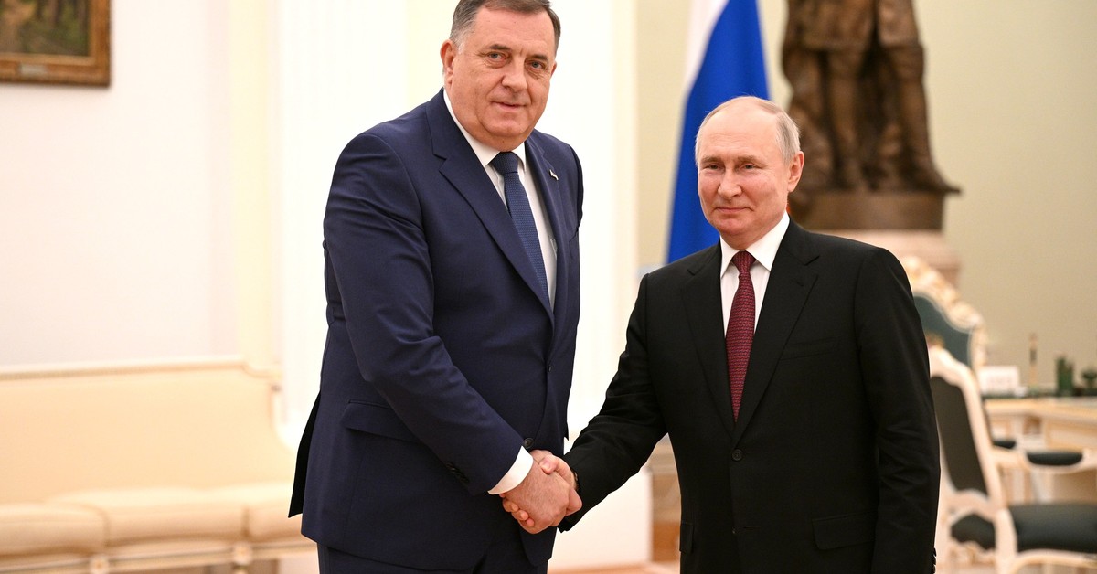 Russia sets the Balkan cauldron on fire. The consequences are incalculable
