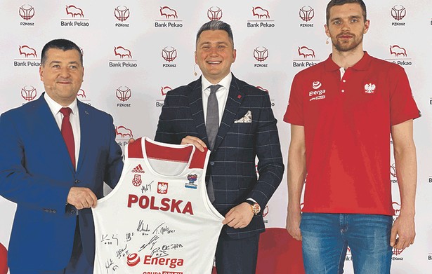 Bank Pekao zaangażuje się w sport. Postawił na koszykówkę