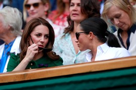 "Ne upiri više prstom u moje lice!": Kejt i Megan ZARATILE zbog sjaja za usne od 3.000 dinara, "BEBEĆEG MOZGA" i hormona, Vilijam pred Harijem NAPAO SNAJU - "Ovde se takve stvari ne rade!"