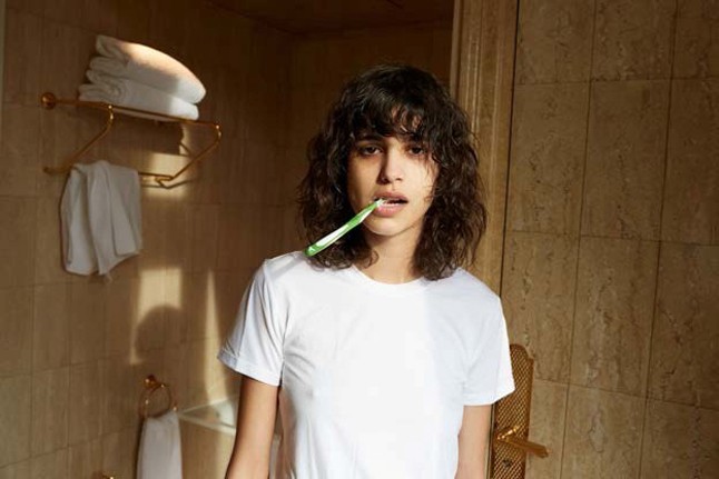 Hölgyek a fürdőszobából. A Louis Vuitton a természetességet ünnepli