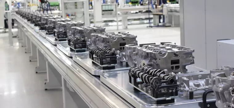 Tyska fabryka silników PSA wznawia produkcję