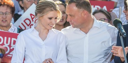 Kinga Duda skradła show tacie. Prezentowała się olśniewająco! ZDJĘCIA