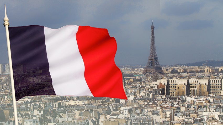 Francuska će ove godine zabeležiti privredni rast od 0,8 odsto