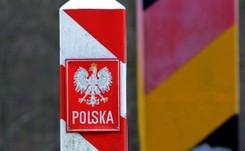 Wracają kontrole graniczne. 'Dbamy tylko o bezpieczeństwo Polaków i naszych gości'